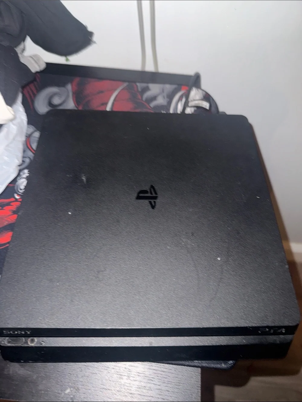 Sony Black Slim Gaming Console - come with cables and controller ps4 runs smooth